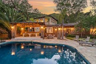 2201 Lucas Valley Rd, San Rafael, CA 94903