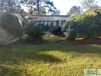 1621 Glen Ridge Dr, Savannah, GA 31415