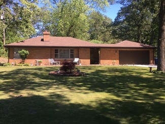 2410 W 41st Ave, Gary, IN 46408