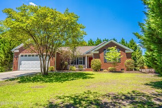 3 Jade Ct, Pinehurst, NC 28374