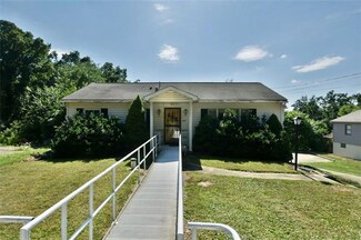 484 Big Knob Rd, Rochester, PA 15074