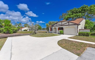 2210 SE Breckenridge Cir, Port Saint Lucie, FL 34952