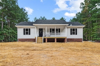 487 Deep Landing Rd, Tappahannock, VA 22560