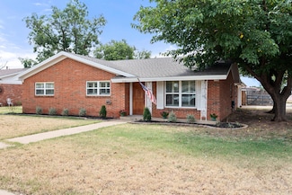 2141 71st St, Lubbock, TX 79412