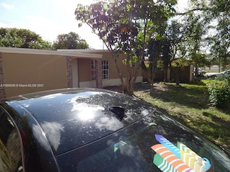 2507 N 66th Ave, Hollywood, FL 33024