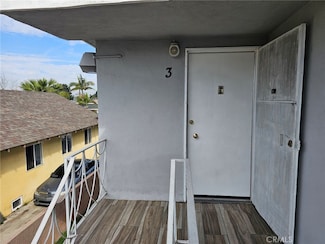 142 W 61st St Unit 3, Los Angeles, CA 90003