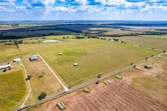 501 Anderson Ranch Rd, Waxahachie, TX 75167