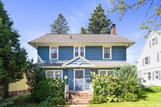2207 Hammond Ave, Superior, WI 54880