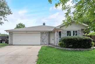 5611 Alicante Dr, Arlington, TX 76017