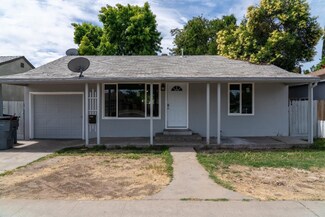 1226 E Shields Ave, Fresno, CA 93704