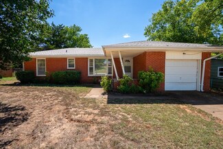 410 W Pierce St, Purcell, OK 73080