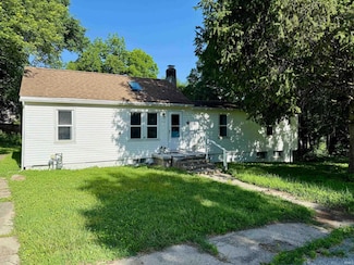 863 Warren St, Roanoke, IN 46783