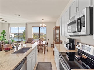 10064 W Villa Cir, Vero Beach, FL 32966