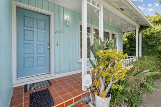 2281 University Ave, East Palo Alto, CA 94303