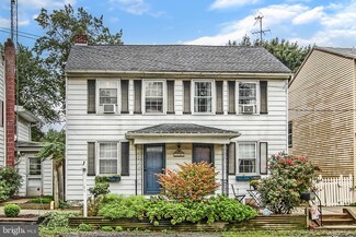 1267 Boiling Springs Rd, Boiling Springs, PA 17007