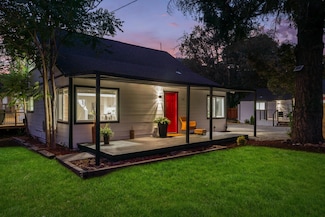 739 Elk Creek Rd, Trail, OR 97541