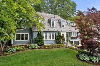 46 Fiske Rd, Wellesley Hills, MA 02481