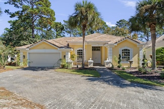 4350 Sunset Beach Cir, Niceville, FL 32578