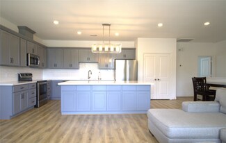 5212 Sherman St, Houston, TX 77011