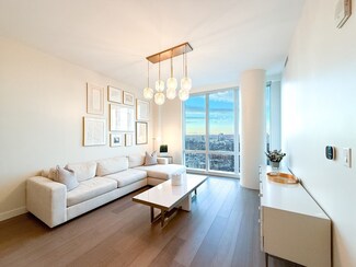 188 Brookline Ave Unit 25I, Boston, MA 02215