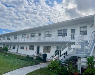 5895 18th St N Unit 11, Saint Petersburg, FL 33714