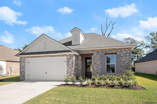 5128 Black River Rd, Darrow, LA 70725