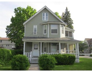 34 Shaffner St, Worcester, MA 01605