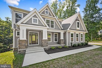 18 Deer Cross Ct, Reisterstown, MD 21136