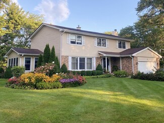 9 Aberdeen Rd Unit 7, Hawthorn Woods, IL 60047