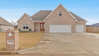 1407 S 30 1 2 St, Paragould, AR 72450