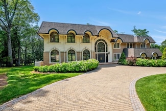 82 Jackson Dr Unit A, Cresskill, NJ 07626