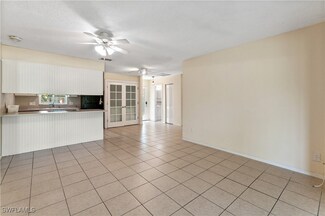 4261 Island Cir Unit 6, Fort Myers, FL 33919