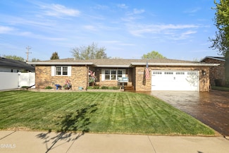 1805 University Ave, Williston, ND 58801