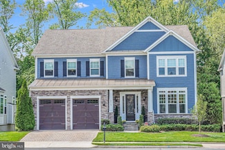 6513 Manor Ridge Ct, Falls Church, VA 22042