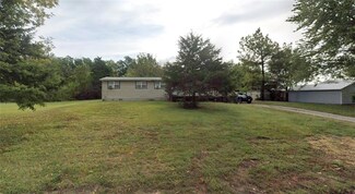103 S Washington St, La Monte, MO 65337