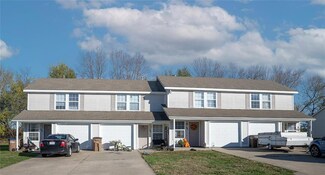 145 N Crest Dr, Raymore, MO 64083