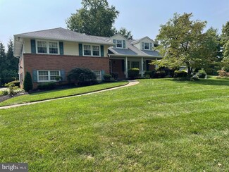 2904 Hunterdon Dr, Cinnaminson, NJ 08077