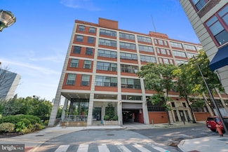 2429 41 Locust St Unit 319, Philadelphia, PA 19103