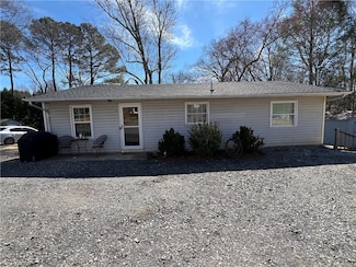 201 Forest St, Stoneville, NC 27048