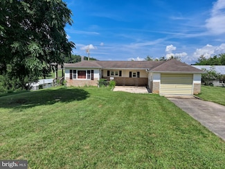 2343 Kellers Ridge Rd, Petersburg, WV 26847