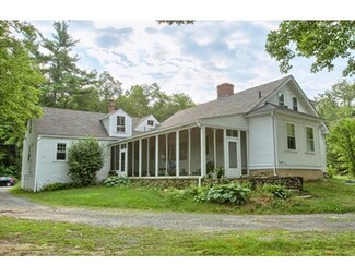 124 Meadow Rd, Townsend, MA 01469