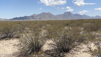9000 Rabbit Run Rd, Las Cruces, NM 88012