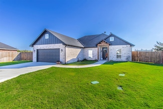 141 Palmer Ct S, Palmer, TX 75152