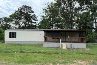 240 Cross Place, Avinger, TX 75630