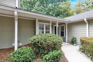 2734 Tiergarten Ln, Charlotte, NC 28210