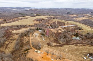20330 Hughes Rd, Winslow, AR 72959