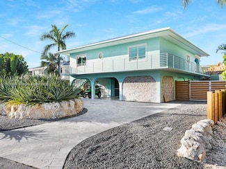 232 W Seaview Dr, Marathon, FL 33050