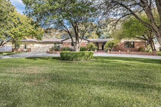 4220 Arden Rd, Amarillo, TX 79110