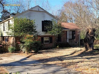 3136 Frederick Place, Charlotte, NC 28210