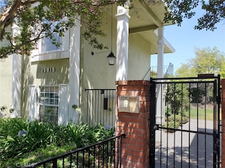 15815 Landmark Dr Unit 4, Whittier, CA 90604